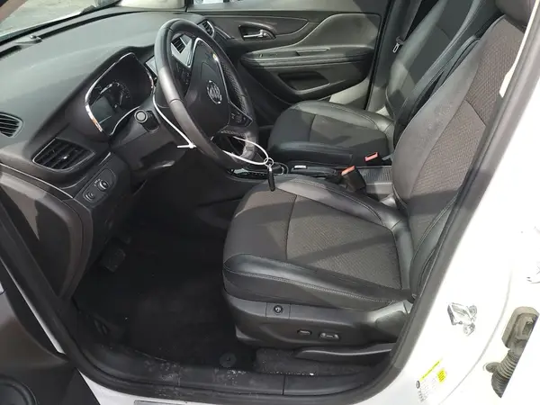 KL4CJASB0KB724772 2019 BUICK ENCORE - Image 4