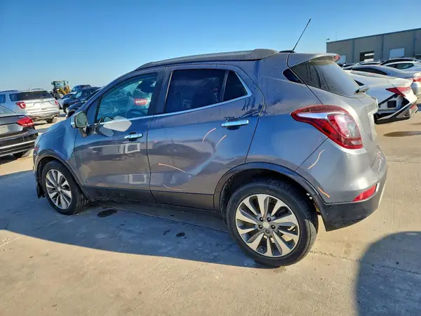KL4CJASB0KB747419 2019 BUICK ENCORE - Image 2