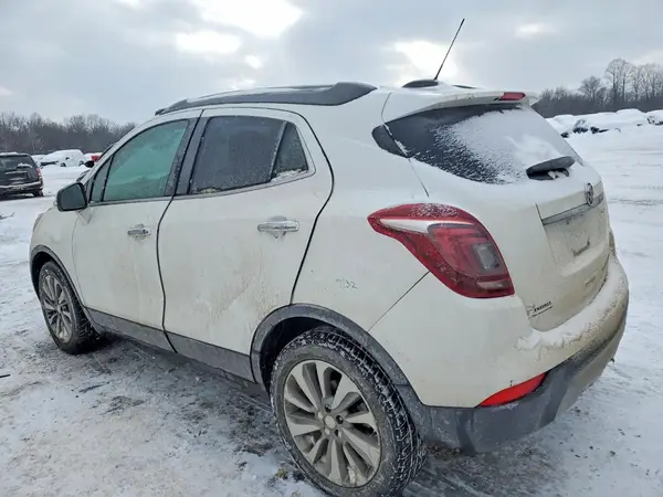 KL4CJASB0KB774359 2019 BUICK ENCORE - Image 2