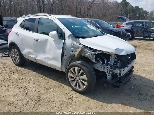 KL4CJASB0KB776578 2019 BUICK ENCORE - Image 1