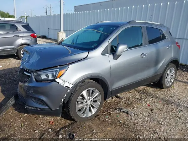 KL4CJASB0KB779724 2019 BUICK ENCORE - Image 2