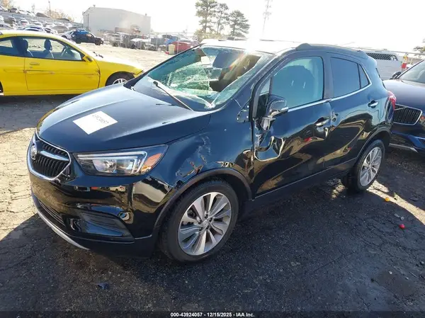KL4CJASB0KB785961 2019 BUICK ENCORE - Image 2