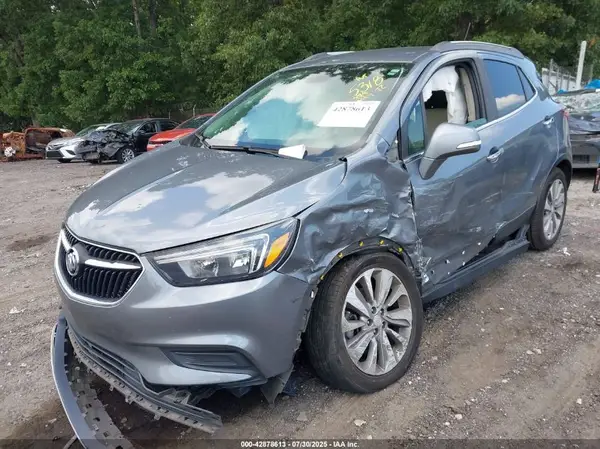 KL4CJASB0KB805318 2019 BUICK ENCORE - Image 2