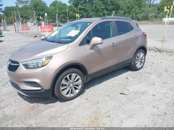 KL4CJASB0KB807103 2019 BUICK ENCORE - Image 2