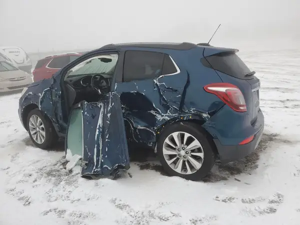 KL4CJASB0KB829599 2019 BUICK ENCORE - Image 2