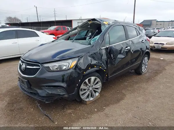 KL4CJASB0KB845317 2019 BUICK ENCORE - Image 2