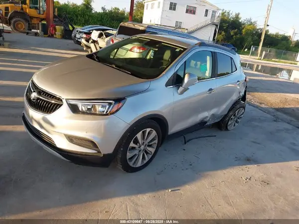 KL4CJASB0KB911011 2019 BUICK ENCORE - Image 2