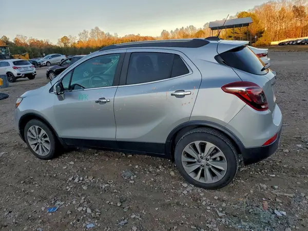 KL4CJASB0KB937527 2019 BUICK ENCORE - Image 2