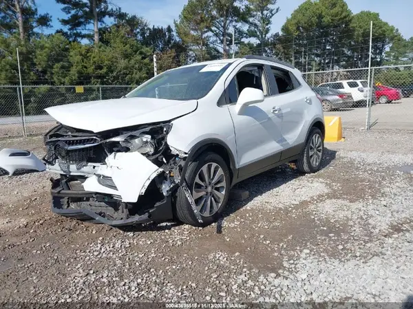 KL4CJASB0LB048910 2020 BUICK ENCORE - Image 2