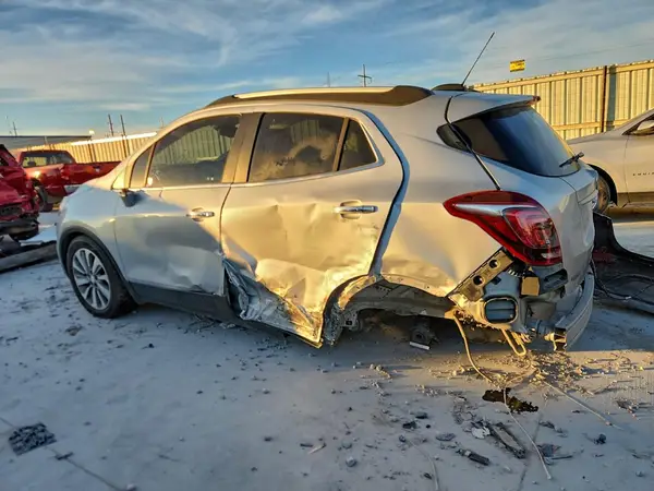 KL4CJASB0LB324020 2020 BUICK ENCORE - Image 2