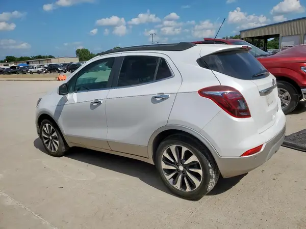 KL4CJASB0MB309650 2021 BUICK ENCORE - Image 2