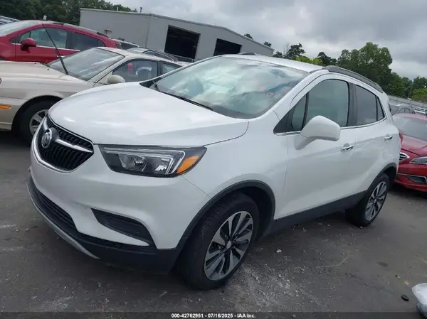 KL4CJASB0MB317120 2021 BUICK ENCORE - Image 2