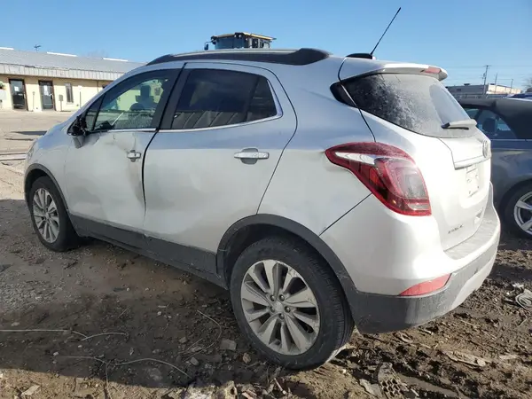 KL4CJASB1HB009606 2017 BUICK ENCORE - Image 2