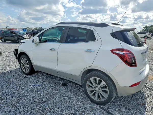 KL4CJASB1HB012103 2017 BUICK ENCORE - Image 2