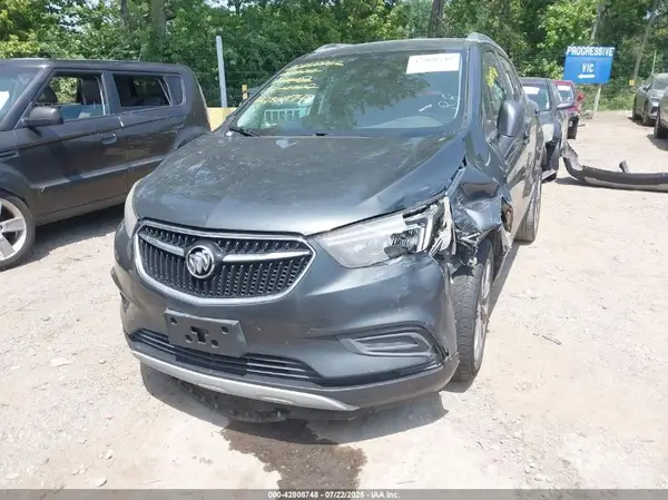 KL4CJASB1HB025000 2017 BUICK ENCORE - Image 2