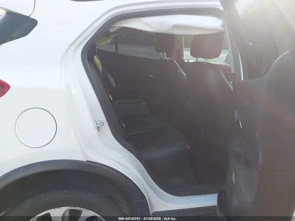 KL4CJASB1HB058076 2017 BUICK ENCORE - Image 8