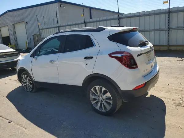 KL4CJASB1HB082491 2017 BUICK ENCORE - Image 2