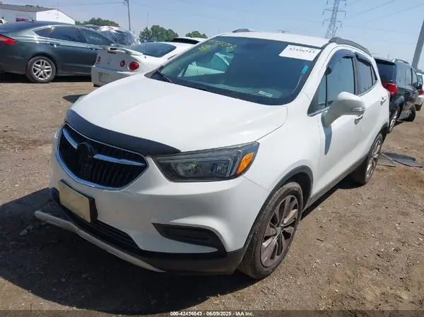 KL4CJASB1HB090672 2017 BUICK ENCORE - Image 2