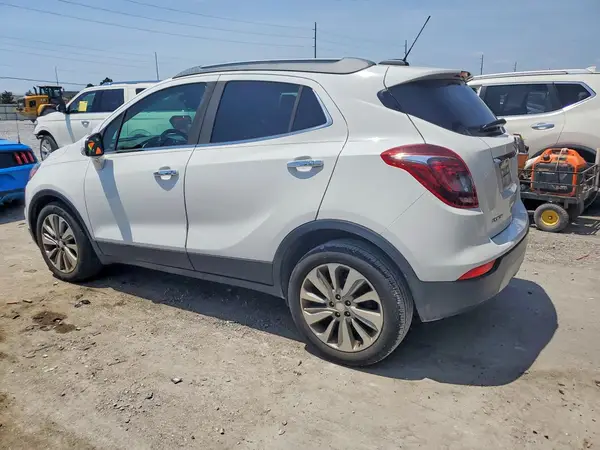 KL4CJASB1HB101671 2017 BUICK ENCORE - Image 2
