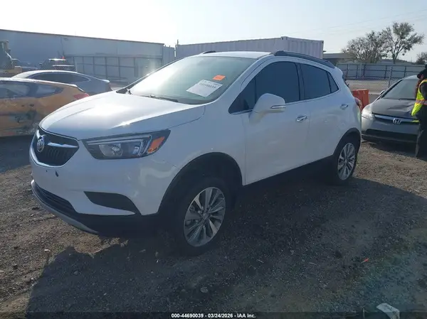 KL4CJASB1HB129504 2017 BUICK ENCORE - Image 2