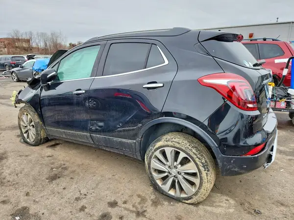 KL4CJASB1HB130863 2017 BUICK ENCORE - Image 2
