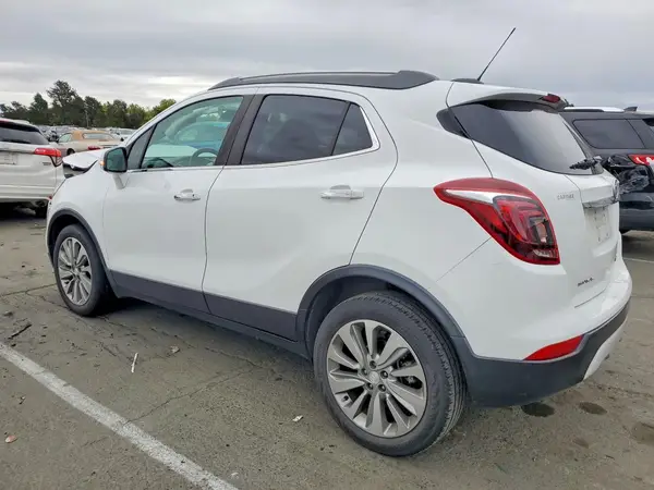 KL4CJASB1HB139532 2017 BUICK ENCORE - Image 2