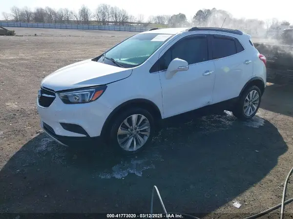 KL4CJASB1HB140938 2017 BUICK ENCORE - Image 2
