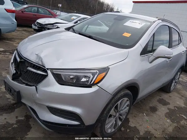 KL4CJASB1HB196586 2017 BUICK ENCORE - Image 2