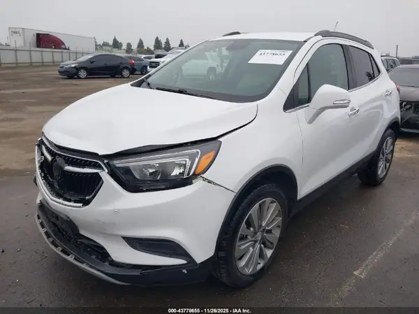 KL4CJASB1HB198208 2017 BUICK ENCORE - Image 2