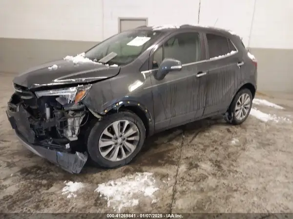 KL4CJASB1HB198404 2017 BUICK ENCORE - Image 2