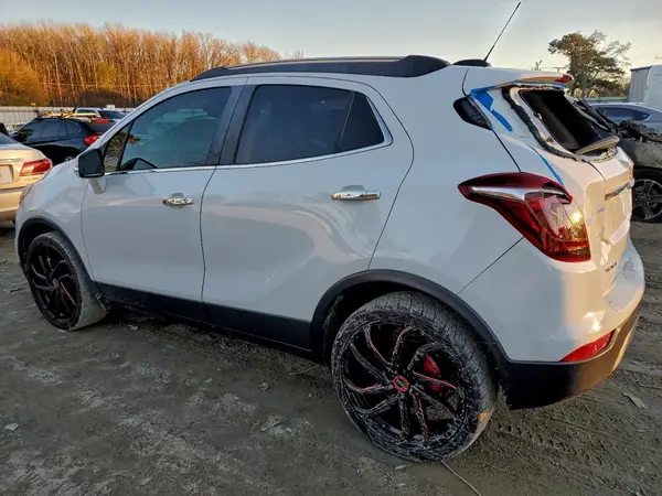 KL4CJASB1HB243101 2017 BUICK ENCORE - Image 2