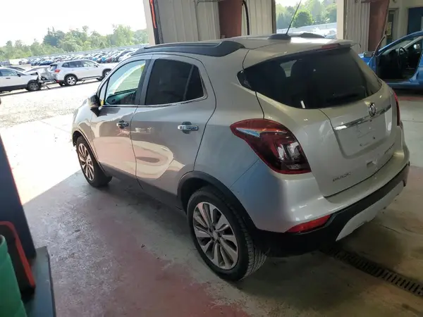 KL4CJASB1HB244247 2017 BUICK ENCORE - Image 2