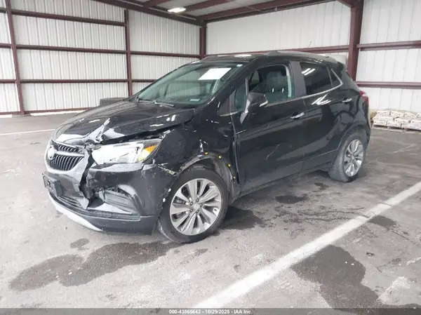 KL4CJASB1JB506466 2018 BUICK ENCORE - Image 2