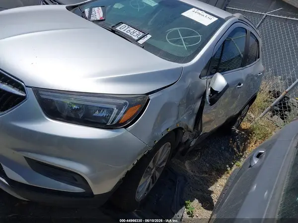 KL4CJASB1JB514339 2018 BUICK ENCORE - Image 2