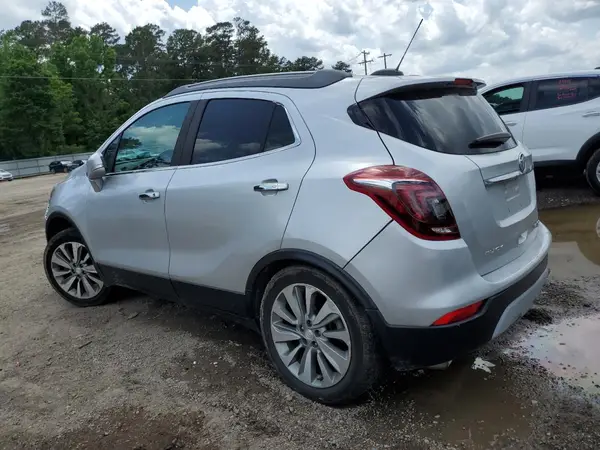 KL4CJASB1JB528595 2018 BUICK ENCORE - Image 2