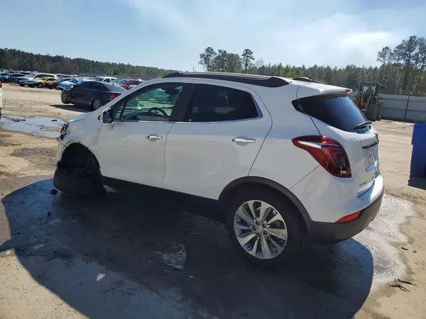 KL4CJASB1JB530119 2018 BUICK ENCORE - Image 2