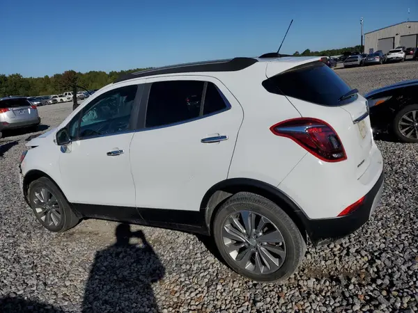 KL4CJASB1JB546899 2018 BUICK ENCORE - Image 2