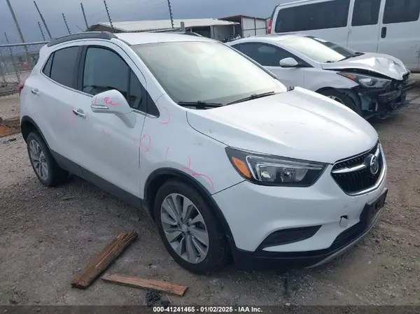 KL4CJASB1JB554923 2018 BUICK ENCORE - Image 1