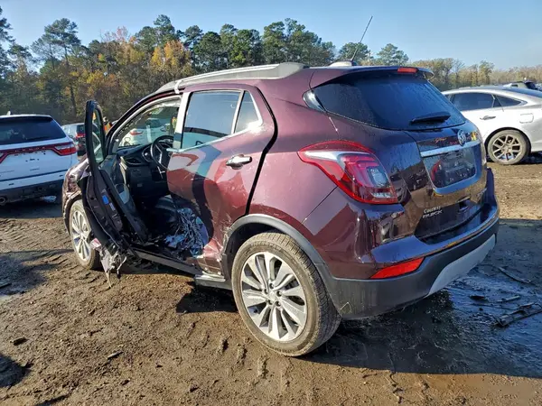 KL4CJASB1JB617633 2018 BUICK ENCORE - Image 2