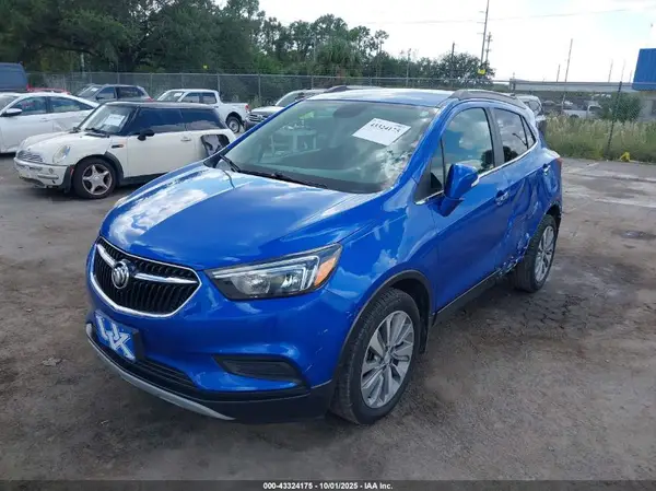 KL4CJASB1JB633444 2018 BUICK ENCORE - Image 2