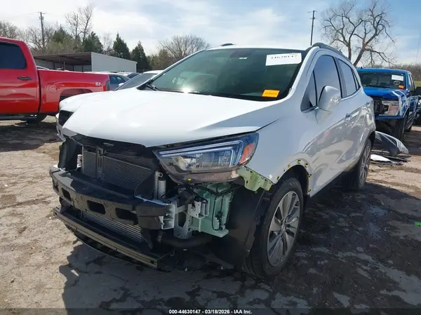 KL4CJASB1JB640944 2018 BUICK ENCORE - Image 2