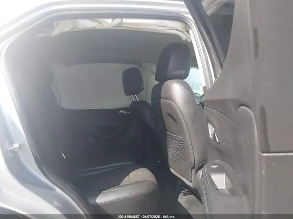 KL4CJASB1JB675175 2018 BUICK ENCORE - Image 8