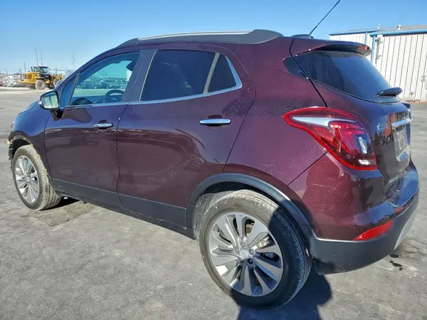 KL4CJASB1JB680053 2018 BUICK ENCORE - Image 2
