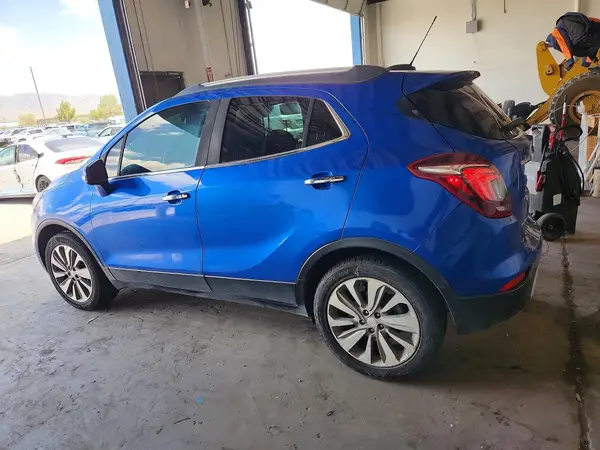 KL4CJASB1JB691537 2018 BUICK ENCORE - Image 2