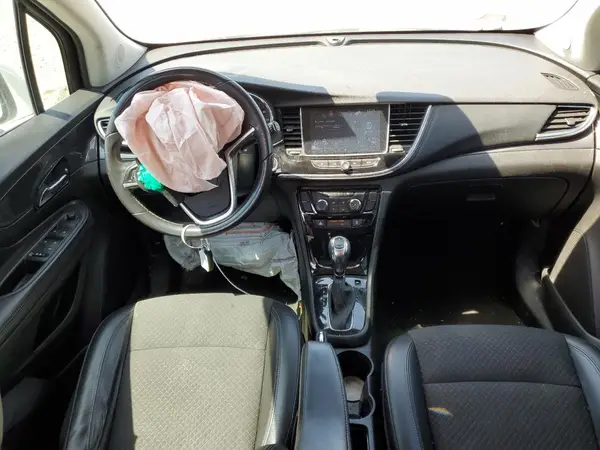 KL4CJASB1JB694048 2018 BUICK ENCORE - Image 8