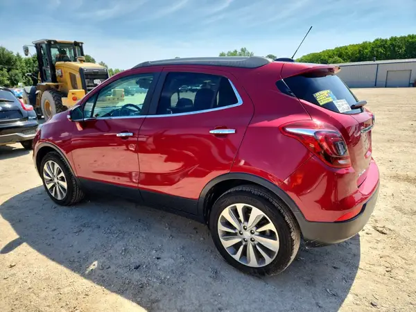 KL4CJASB1JB696950 2018 BUICK ENCORE - Image 2