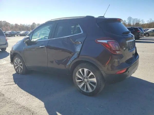 KL4CJASB1JB706375 2018 BUICK ENCORE - Image 2