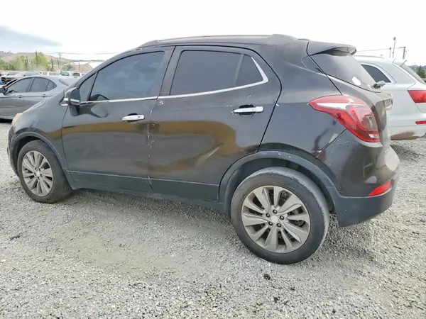 KL4CJASB1JB710054 2018 BUICK ENCORE - Image 2