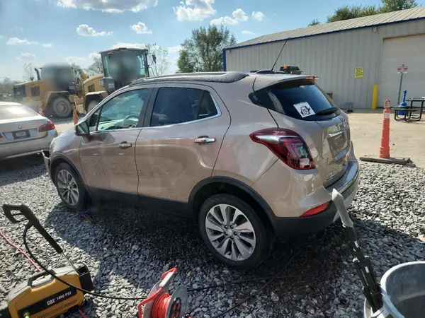 KL4CJASB1JB710376 2018 BUICK ENCORE - Image 2