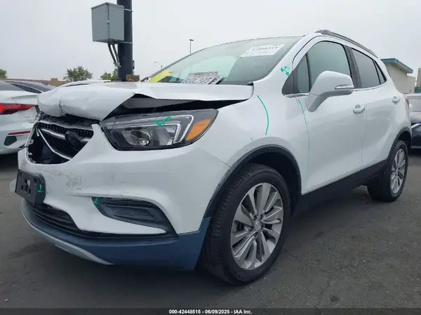 KL4CJASB1JB713259 2018 BUICK ENCORE - Image 2